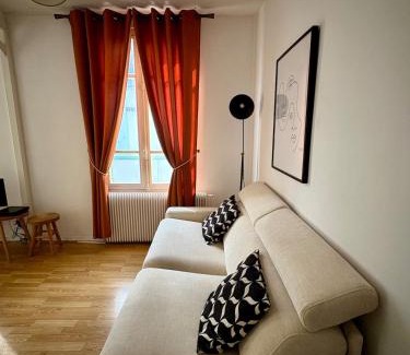 Chartres Apartment | Le Célestin - Cathédrale à 400 m