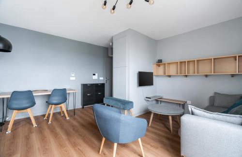 Gennevilliers Apartment | Le Camélinat - RER C Metro 13