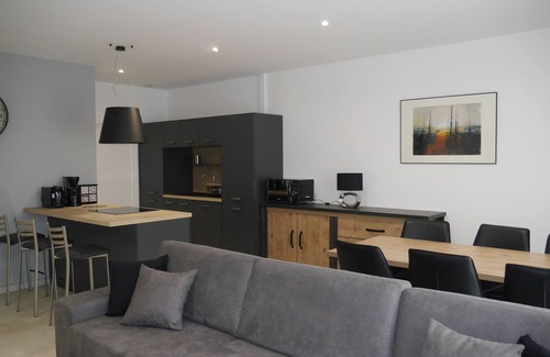 Chevannes House | Le Carioca