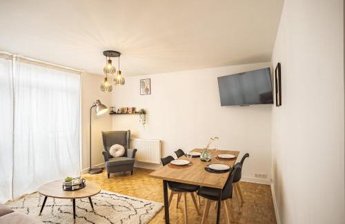 Old Town Apartment | Le Central - Vue Hotel de ville - 4 Chambres