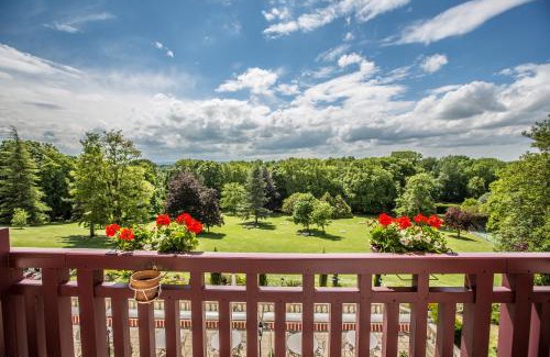 Gouvieux Hotel | Le Château de la Tour