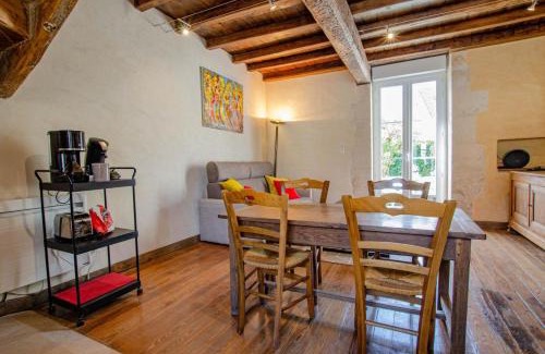 Balnot-sur-Laignes House | Le champenois