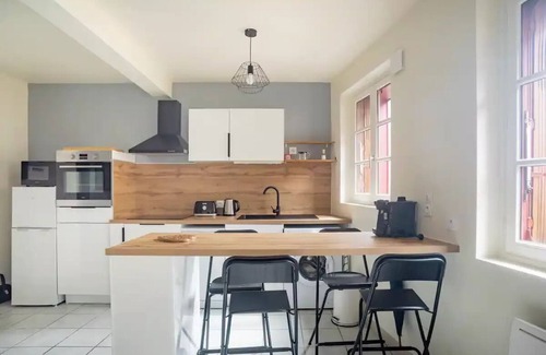 Thiers Apartment | Le Charme de la Verrière - Parking Gratuit