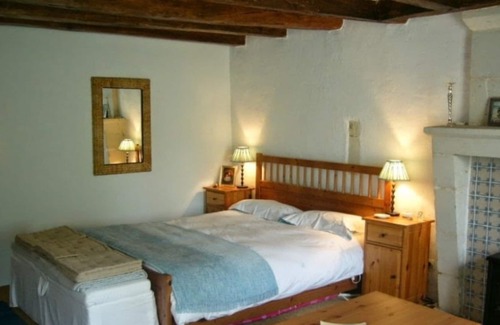 Chaumussay Apartment | LE CIEL BLEU STUDIO HOLIDAY RENTAL IN LE GRAND PRESSIGNY INDRE-ET-LOIRE, FRANCE