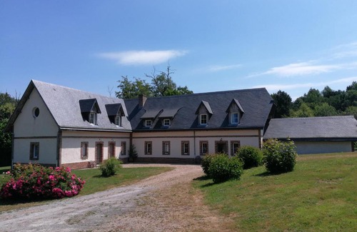 Bec-de-Mortagne Bed & Breakfast | Le Clos Bel Ami Chambre d'hôtes avec piscine