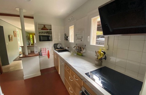 Beaupre House | Le clos Charmarin, between city center and countryside