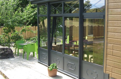 Goven House | Le Clos de la Roche is located 19 kms from Rennes, Malouine Room