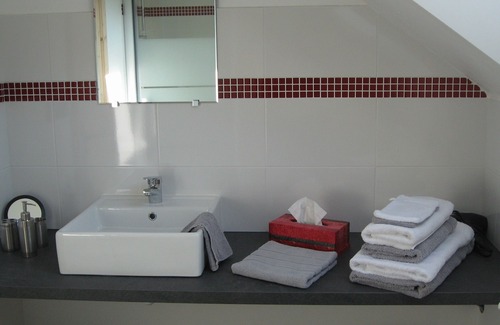 Goven House | Le Clos de la Roche is located 19 kms from Rennes, room Bretillienne