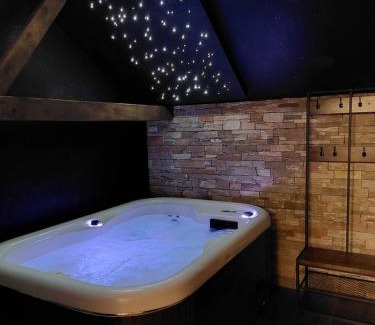 Bellevaux House | Le Clos Vert