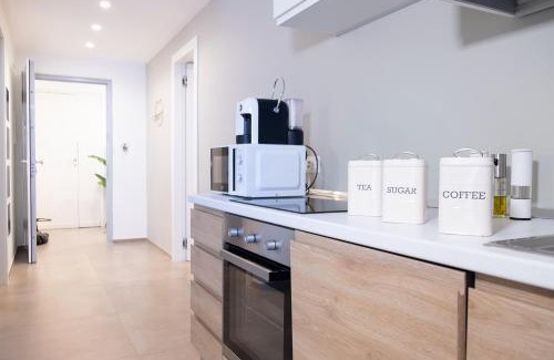 Meta Cabin | LE CORALLINE