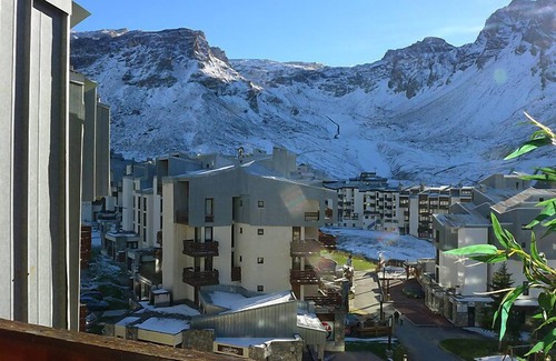 Val Claret Apartment | Le Curling A (Val Claret) by Interhome