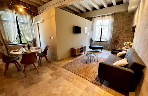 City of Carcassonne Apartment | Le Donjon de Lily - Cœur de La Cité Médiévale