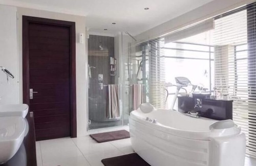 Greater Johannesburg Metropolitan Area Villa | Le Feu De La Bassonie