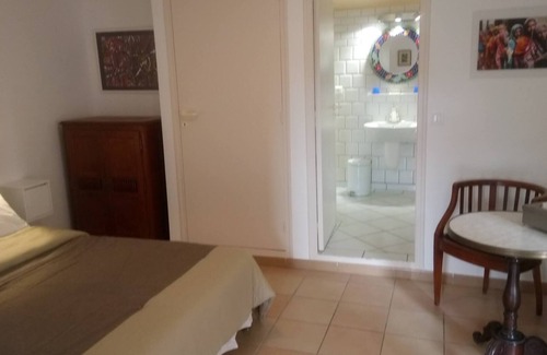 Cotignac Other | Le Gîte de la Radassière