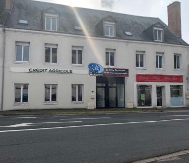 Ouzouer-sur-Loire Apartment | Le Gîte Oratorien