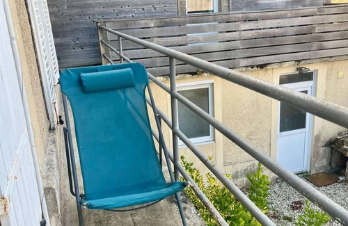 Luc-sur-Mer Apartment | Le Gambetta, 100m de la Plage en Centre Ville