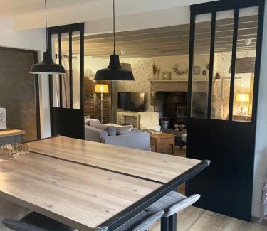 Reville House | le gite de sandrine