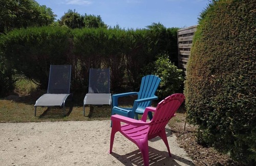 Surtainville Cottage | "Le Gite tranquille" by the sea in Surtainville