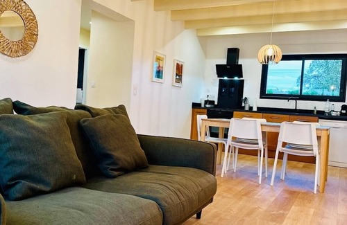 Montauban House | Le Grand * - 3 bedrooms, all new & all inclusive