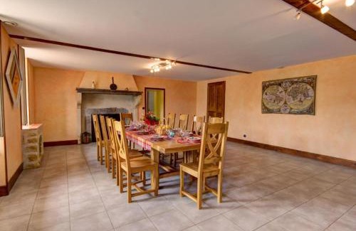 Lure House | Le Grand Lurange : Confort et Authenticité pour 15 Personnes - FR-1-496-109