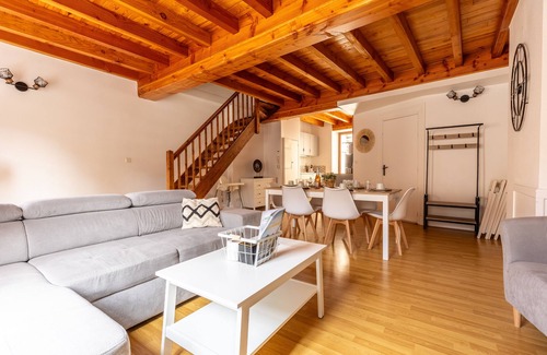 Thiers Apartment | Le Grand Pirou Lumineux Halte Auvergne