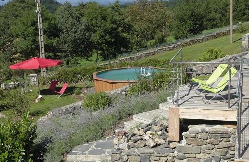 Queyrieres Apartment | le Henry