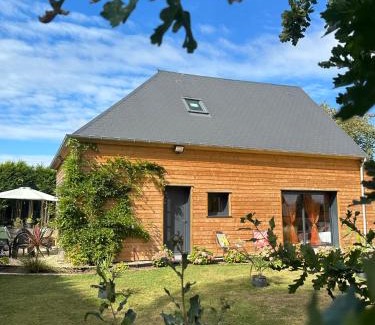 La Riviere-Saint-Sauveur House | Le jardin de Lokijoy