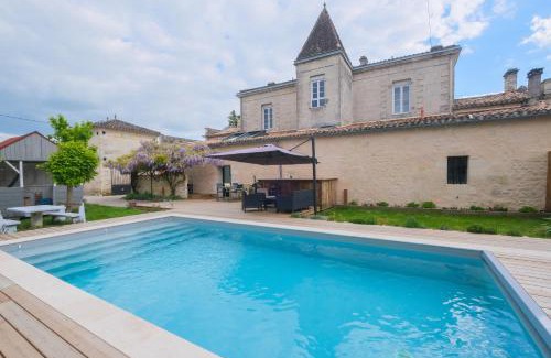 Saint-Quentin-de-Baron Bed & Breakfast | Le jardin de Gassiot