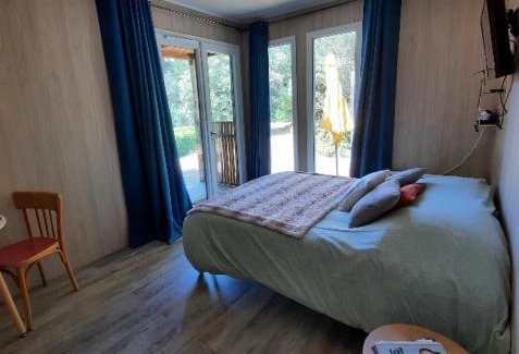 Brousses-et-Villaret House | Le lodge des chênes