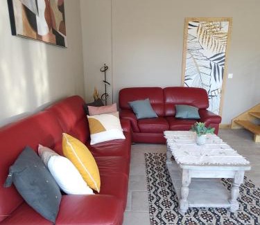 Saint-Leon House | Le Logis de Jade