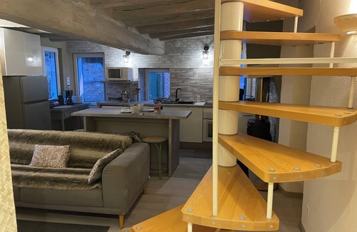 Nancay House | Le logis des Glycines (6 adults 2 children) in the heart of the village of Nançay en Sologne