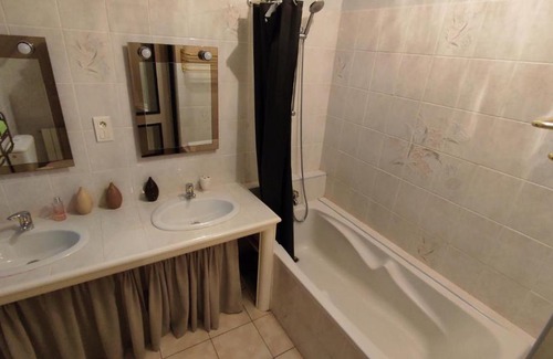 Allineuc Villa | Le Manoir d'Allineuc - jardin, piscine, pétanq.