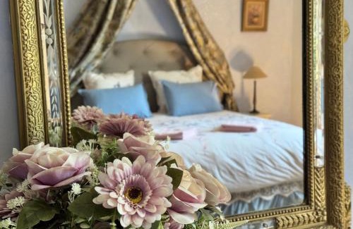 Sevremont House | Le Manoir médiéval de Garance