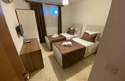 Bozcaada Bed & Breakfast | Le Mansion Otel