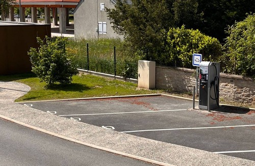 Dun-le-Palestel House | Le Mas Contemporain de Dun