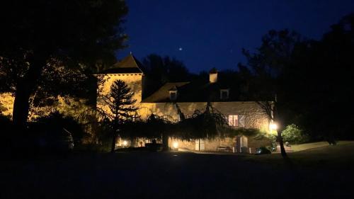 Saint-Denis-les-Martel Bed & Breakfast | Le Moulin du Boisset
