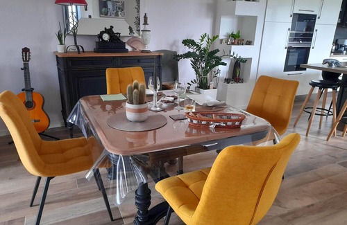 Auray House | "Le Moustoir" 1930 house entirely renovated, town center, quiet area