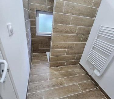 Ainay-le-Vieil House | Le Nid'Ainay Maison de Village entièrement rénovée