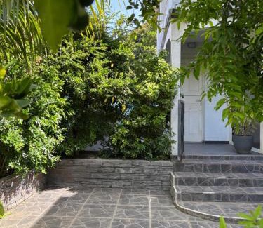 Circuit 1C1 House | Le Nid Tropical - Vue mer au cœur de la Guadeloupe