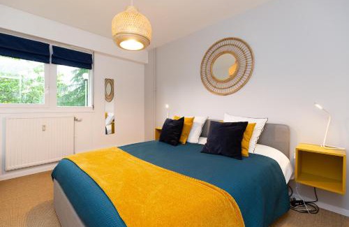 Devant-les-Ponts Apartment | Le petit Barclay - Appartement privé de 45 m2 - 2 a 4 personnes - Parking gratuit