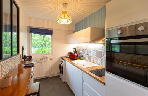 Devant-les-Ponts Apartment | Le petit Barclay - Appartement privé de 45 m2 - 2 a 4 personnes - Parking gratuit