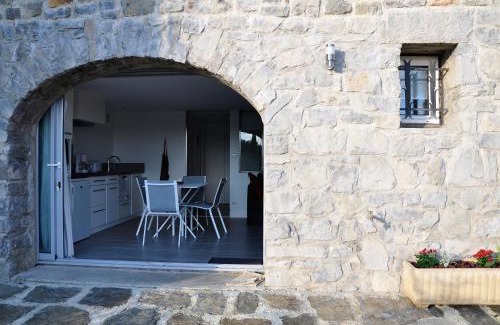 Les Vans Apartment | le petit domaine 07