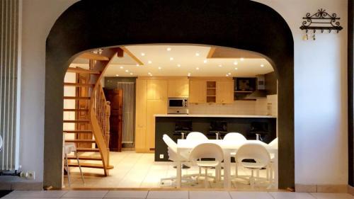 Lustin House | Le petit haut de Meuse