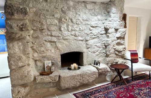 Belveze House | Le Petit Rossignol