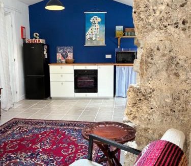 Belveze House | Le Petit Rossignol