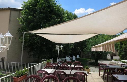 Saint-Julien-du-Verdon Hotel | Le Pidanoux