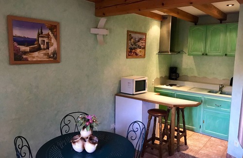 Russ Apartment | Le Provençal - relaxing cottage - Close to the Wine Route