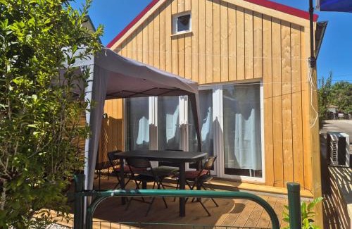 Monnet-la-Ville Ski Chalet | Le Ptit Châlet de Monnet