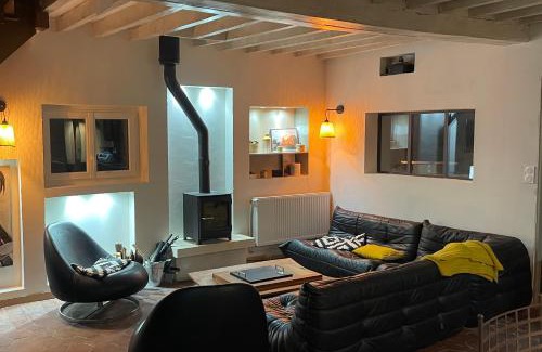 Nonvilliers-Grandhoux Villa | Le QG 28