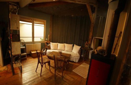 Ceret Apartment | Le Refuge Cérétan, grand et bel appartement mansardé en plein centre